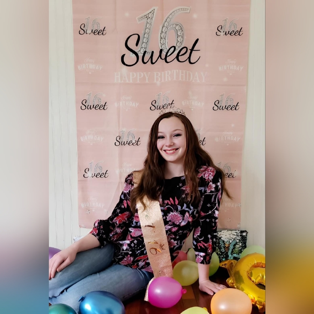 Sweet 16 Birthday Decor